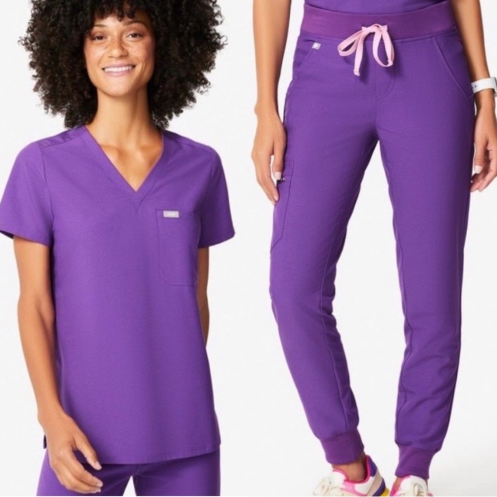 Figs scrub set